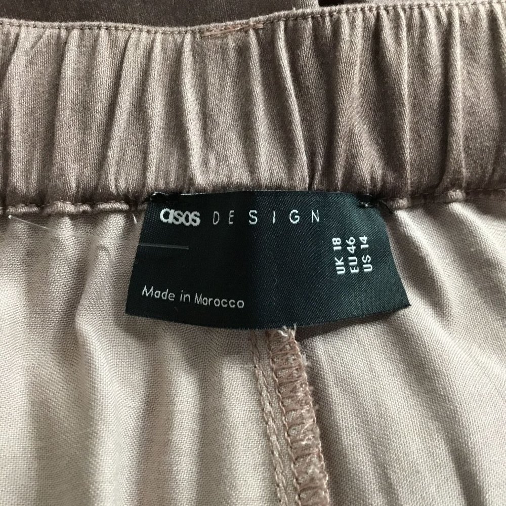 ASOS Design Hourglass Wide Leg Dad Pants Washed Mink 14 - Picture 4 of 5